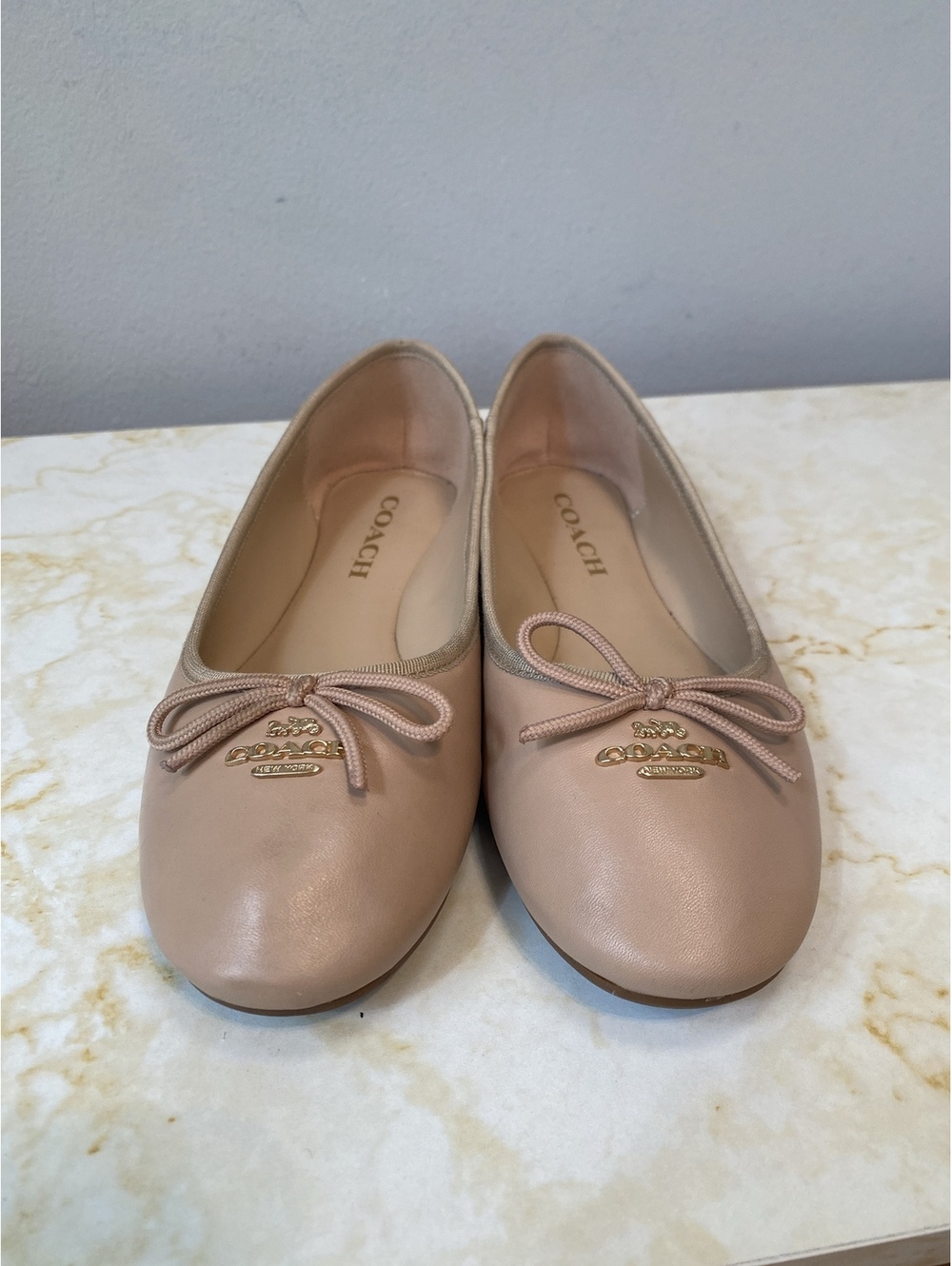 Coach Alina Beige Tan Leather Bow Ballet Flats US 6.5 B